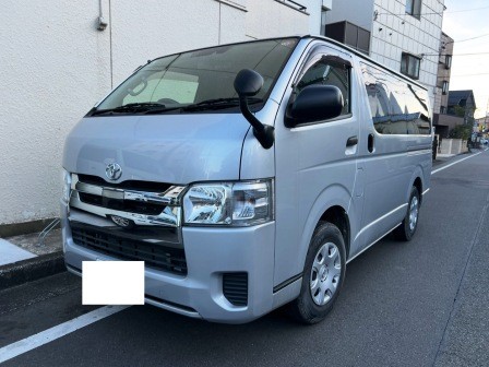 立川市　法律事務所様より
（令和2年　トヨタ　ハイエース）
