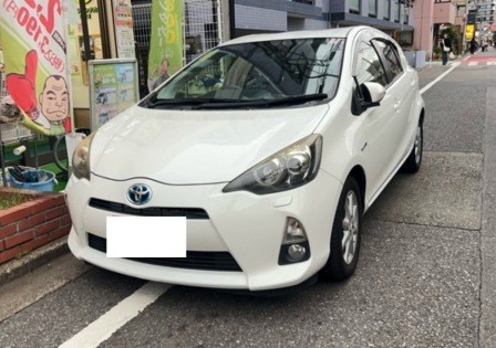 八王子市　整備工場様より （平成23年　トヨタ　プリウス）